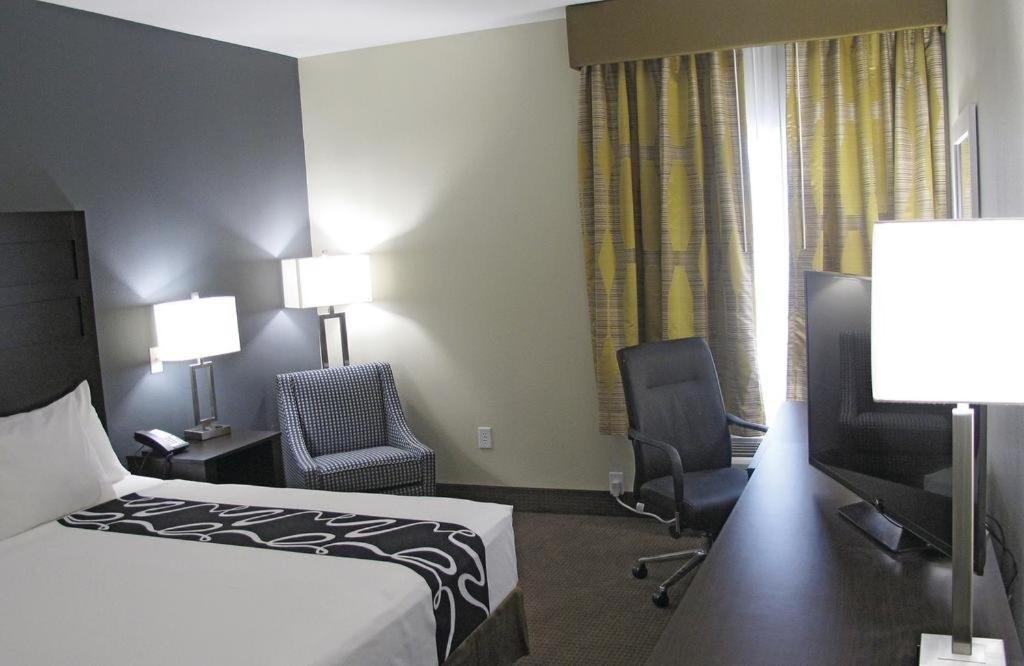 La Quinta By Wyndham Karnes City - Kenedy Esterno foto