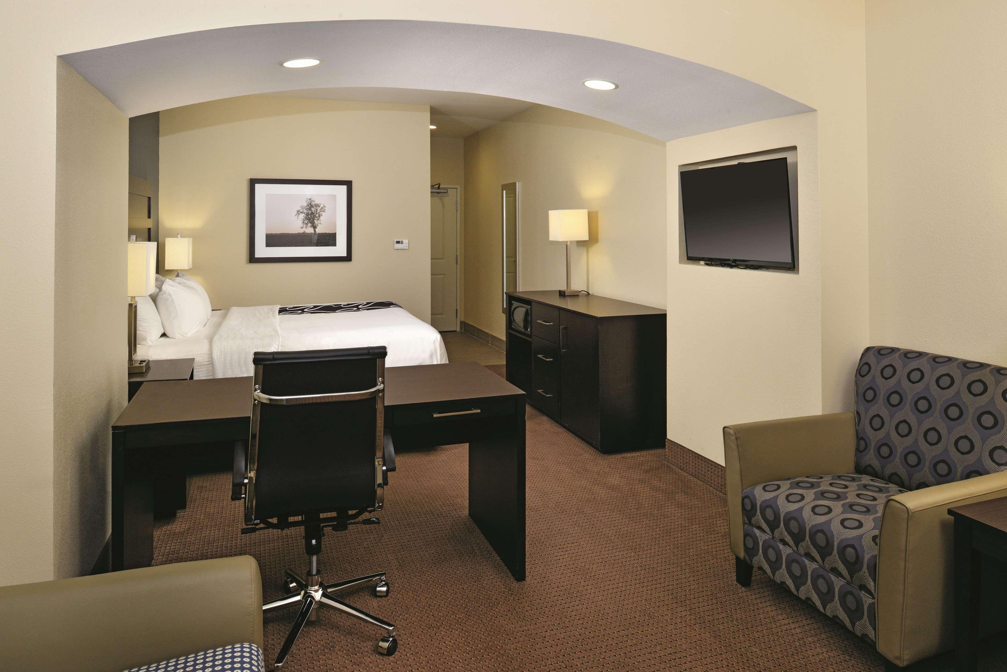 La Quinta By Wyndham Karnes City - Kenedy Esterno foto