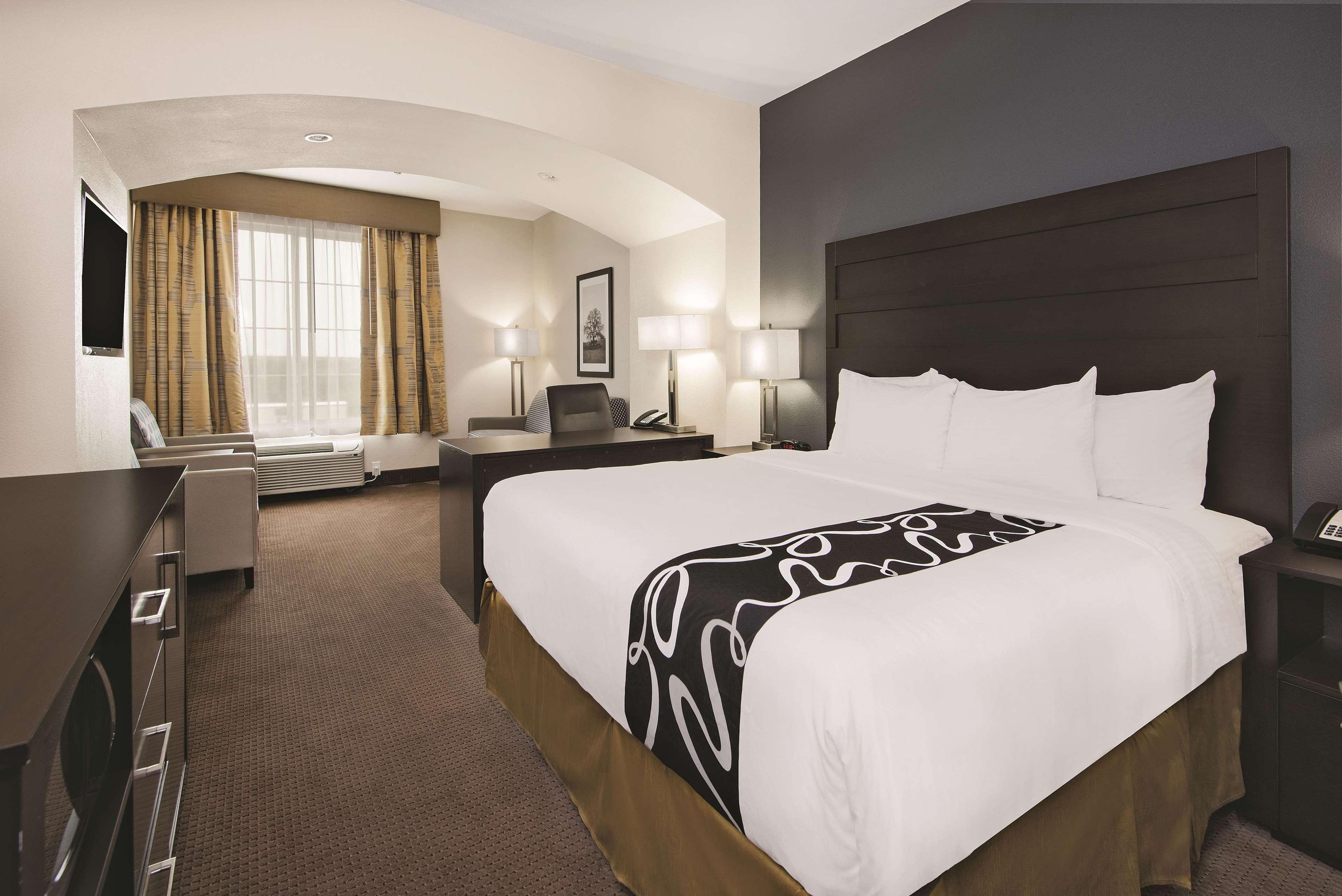 La Quinta By Wyndham Karnes City - Kenedy Esterno foto