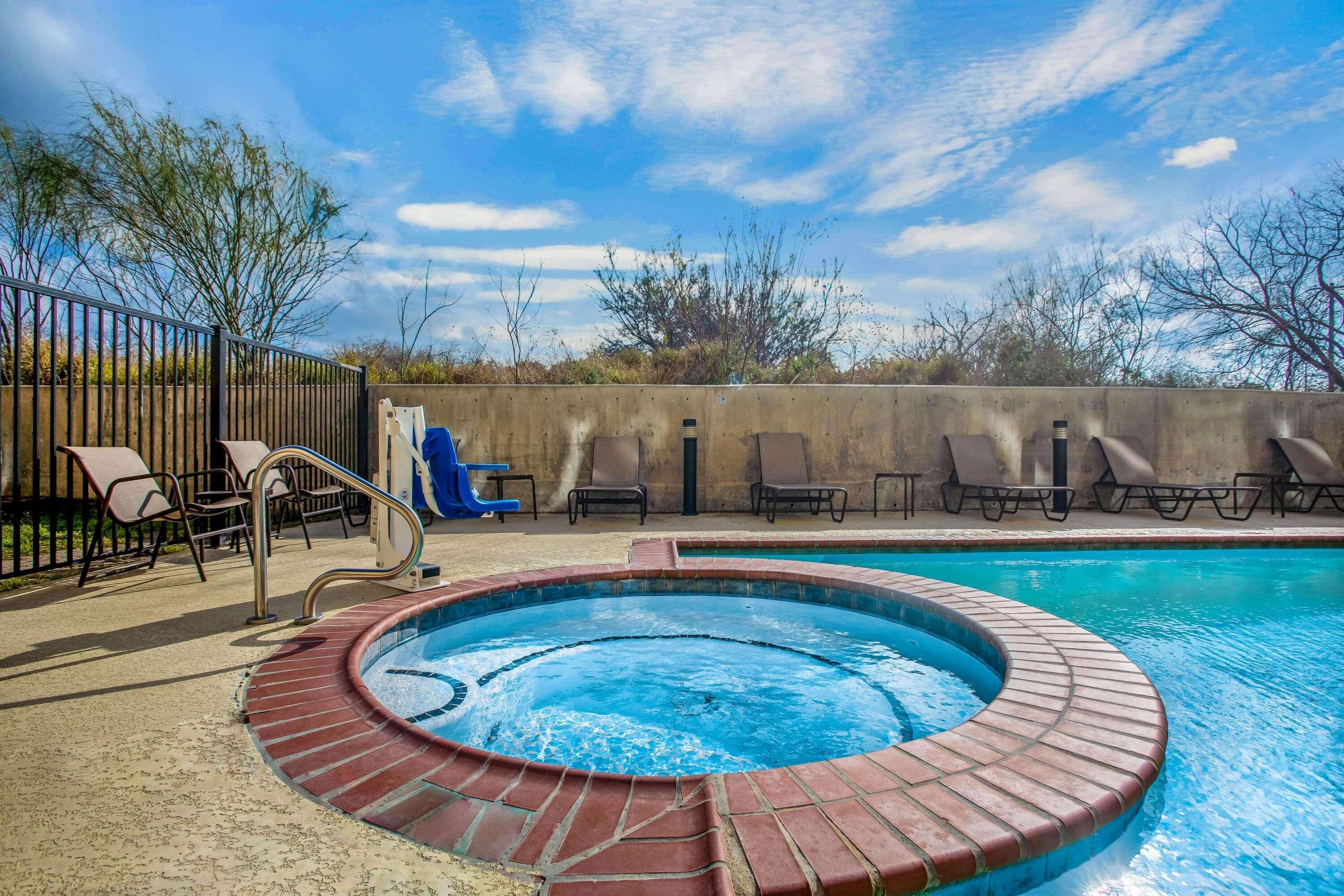 La Quinta By Wyndham Karnes City - Kenedy Esterno foto