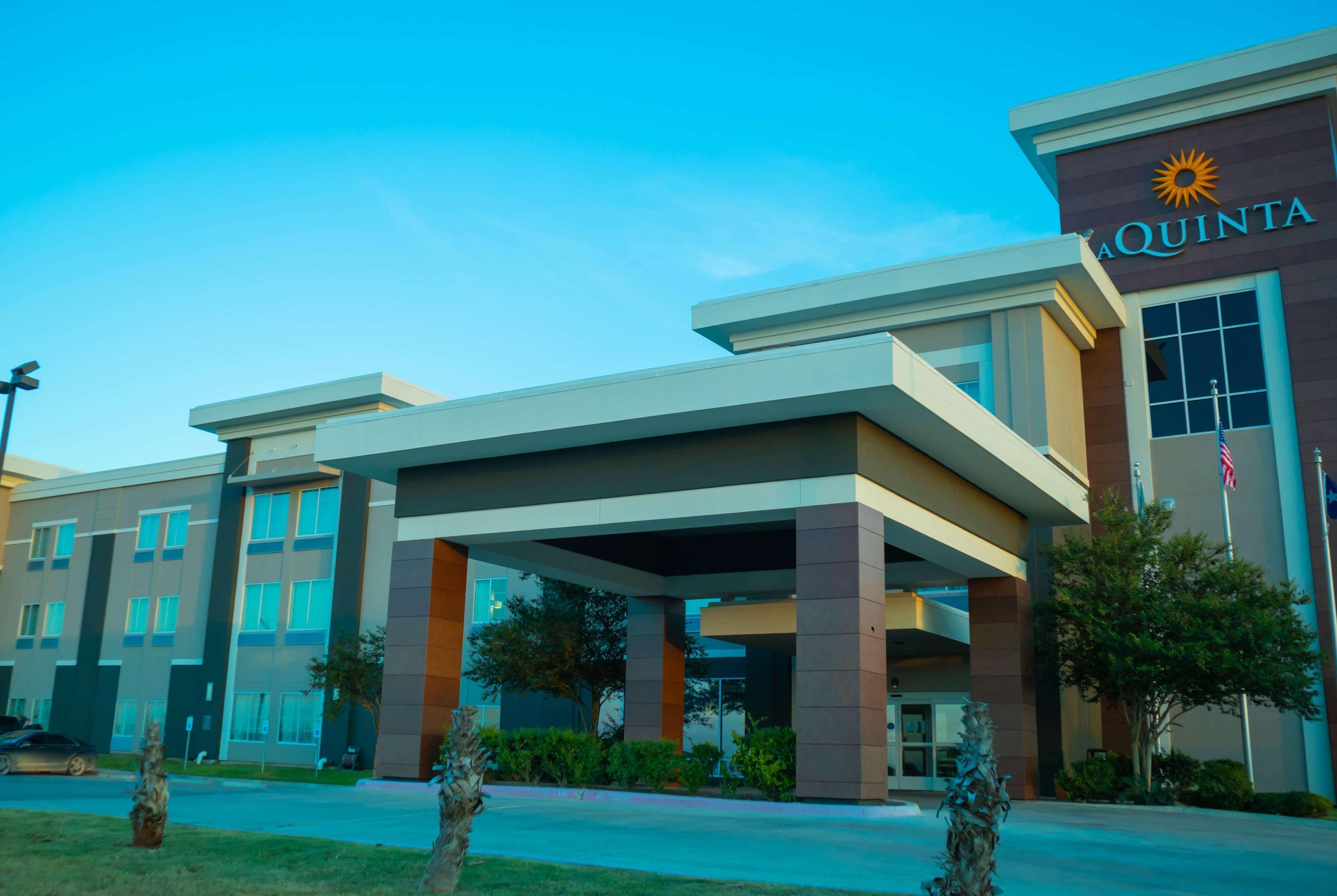 La Quinta By Wyndham Karnes City - Kenedy Esterno foto